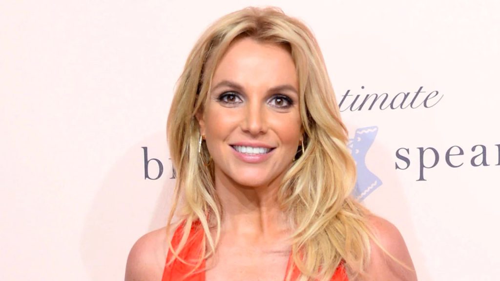 Britney Spears deixando sua casa em Los Angeles, na nova "compra" de fósseis: "Hora de mudar!"