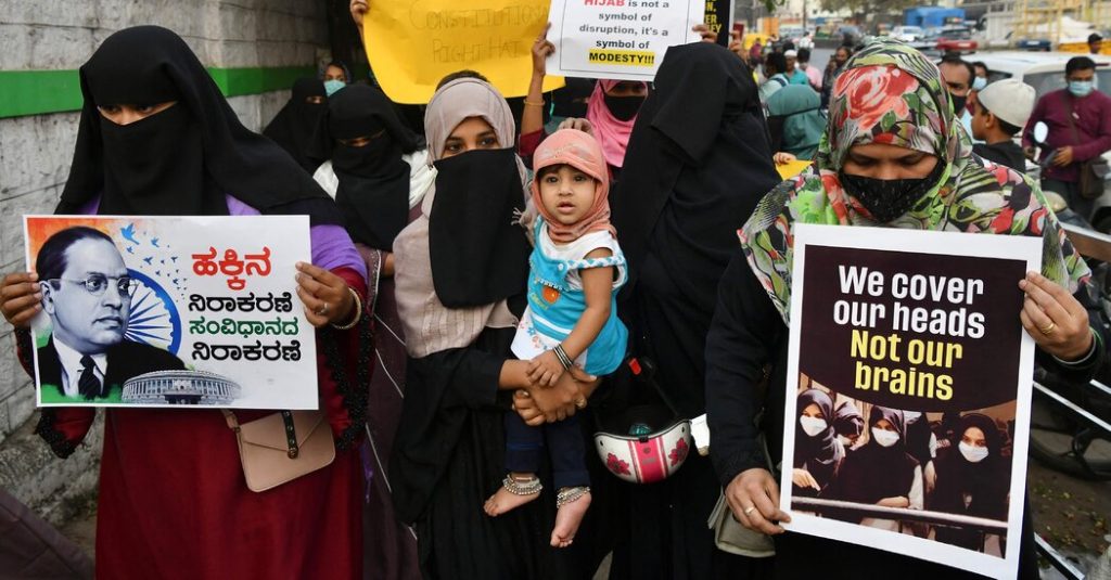 Sem hijab agora, tribunal indiano diz a estudantes muçulmanos