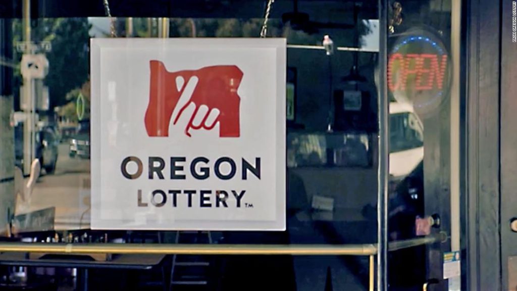 Loteria do Oregon: Homem ganha US $ 8,9 milhões em bilhete esquecido