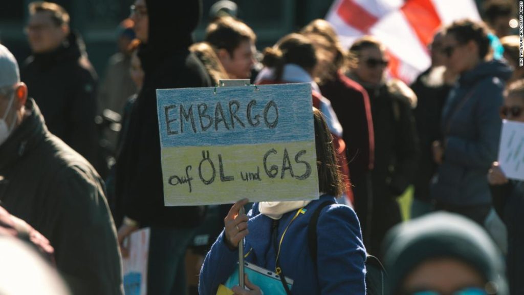 Europa fala sobre adesão ao embargo petrolífero russo