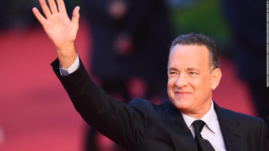 Tom Hanks aparece em Pittsburgh surpreendendo moradores