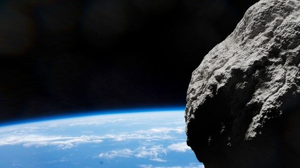 Um asteroide do tamanho de uma geladeira foi descoberto apenas duas horas antes de atingir a Terra