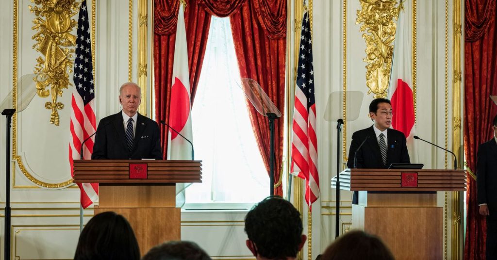 Em Tóquio, Biden diz que estará disposto a usar a força para defender Taiwan