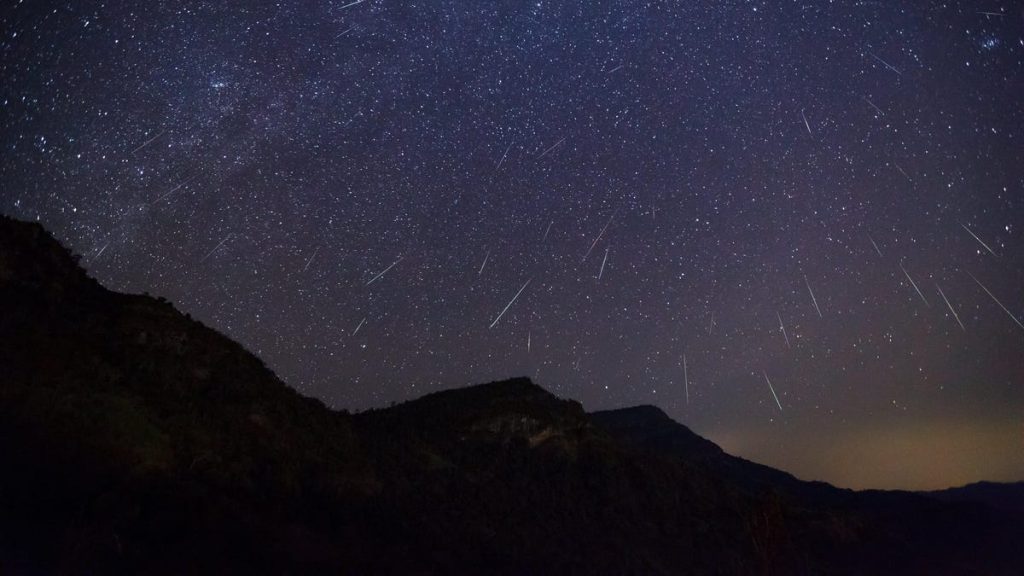 Quando você assiste a chuva de meteoros Tau Herclide?