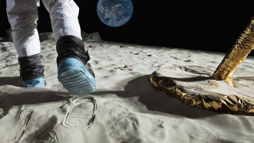 Solo lunar pode ser transformado em ar e combustível para astronautas lunares