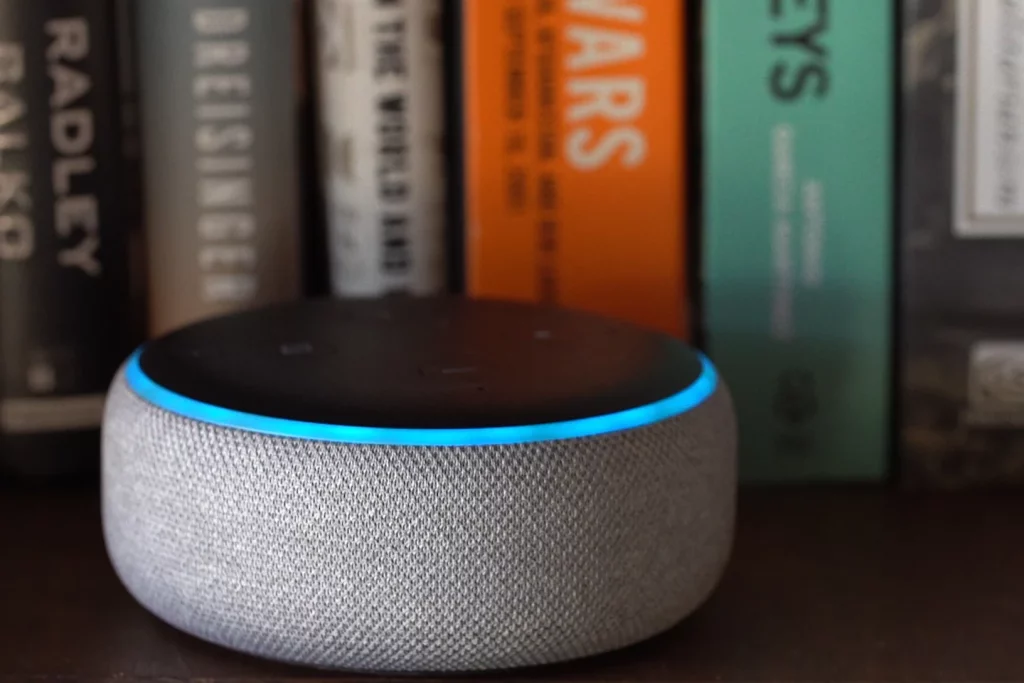 Amazon Alexa revela nova tecnologia que pode imitar sons, incluindo os dos mortos