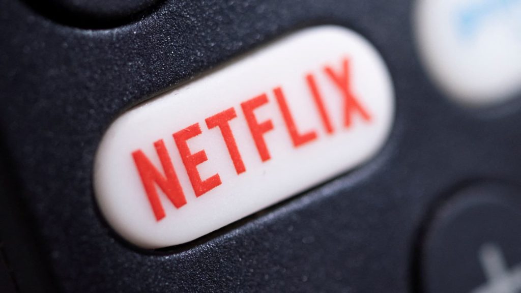 Netflix faz parceria com a Microsoft em um plano de assinatura suportado por anúncios
