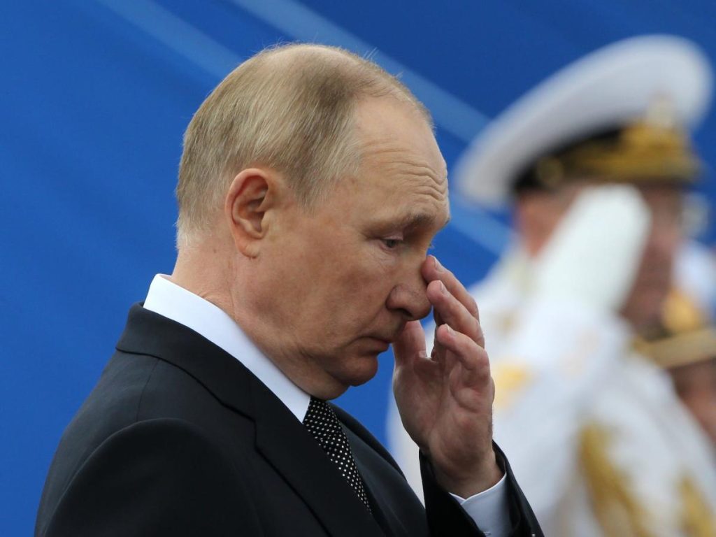 Ex-comandante da Otan diz que Putin sabe que cometeu um 'erro fatal' ao invadir a Ucrânia, mas nunca vai admitir
