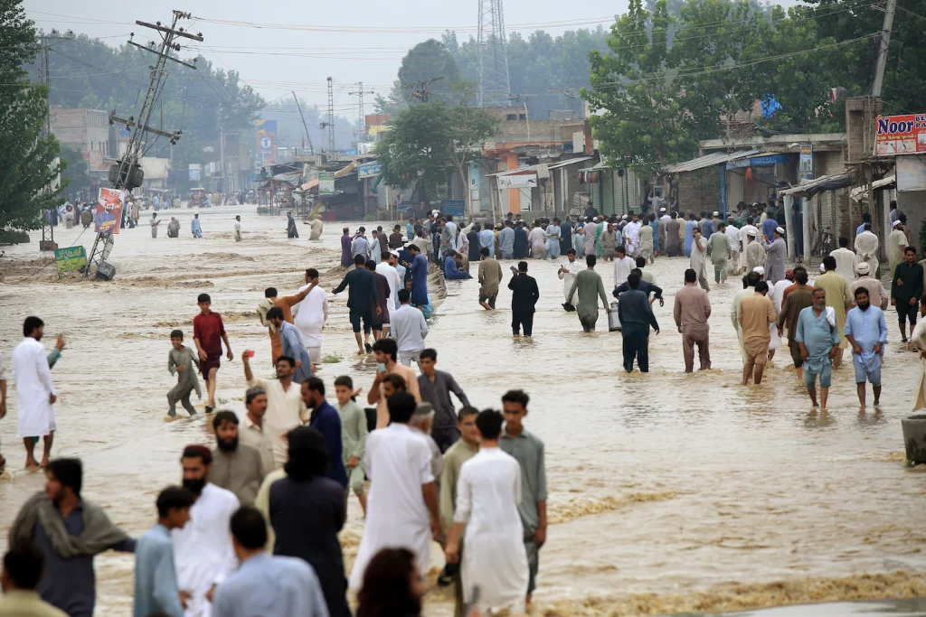 Inundações no Paquistão confirmam debate sobre quem paga pelos danos climáticos