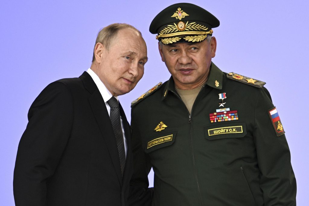 Putin ataca "hegemonia" dos EUA e prevê o fim de um mundo "unipolar"