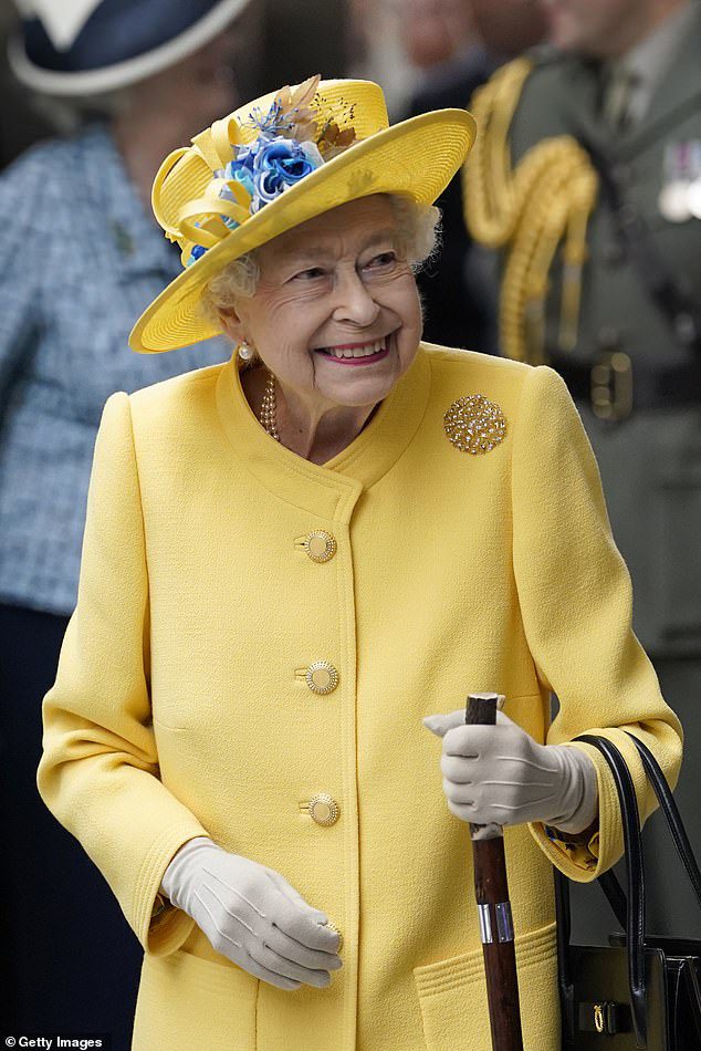 Farewell: Queen Elizabeth II faleceu hoje aos 96 anos (foto em maio)