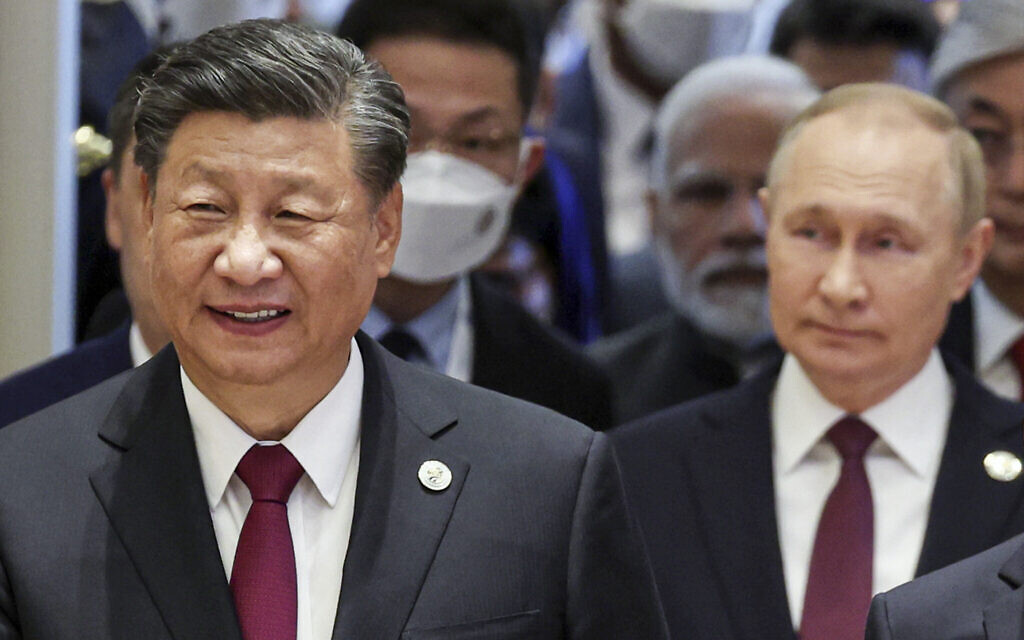 Putin e Xi procuram desafiar a ordem mundial na cúpula regional, mas logo tropeçam