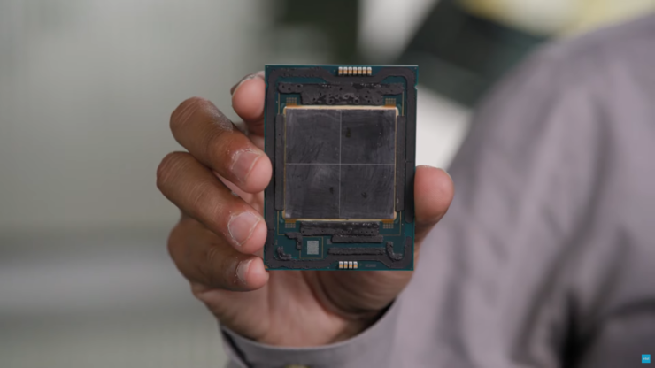 Intel Xeon W9-3495 Sapphire Rapids HEDT CPU Spotted - Rocks 56 Cores, 112 Threads & a 1.80 GHz ES Clock Speed