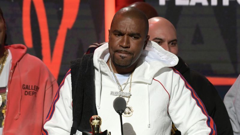NORE pede desculpas à família de George Floyd pelos comentários de Kanye West