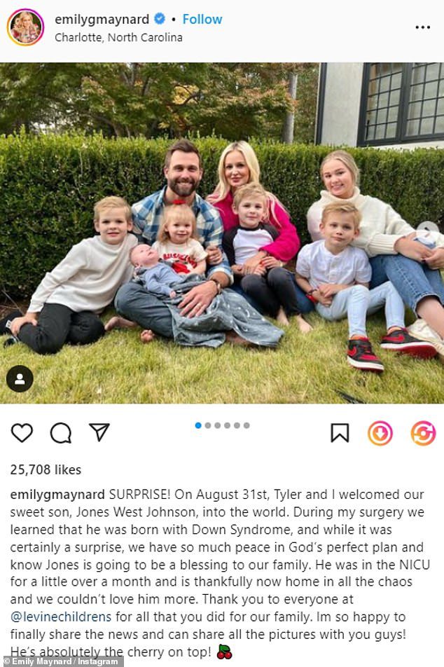 Growing Family: Levando a notícia para sua página do Instagram, ela escreveu: 'Surpresa!  Em 31 de agosto, Tyler e eu demos as boas-vindas ao nosso lindo filho, Jones West Johnson, ao mundo.
