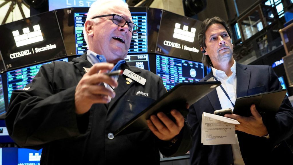 O S&P 500 caiu na sexta-feira, entrando em uma semana de perdas
