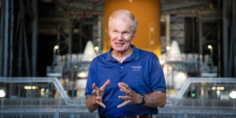 Bill Nelson veio para a NASA para fazer duas coisas, e elas estão sem chiclete