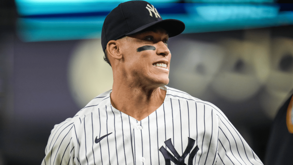 MLB RUMORS: Atualizações ao vivo com Aaron Judge assinando novamente com os Yankees, além de mais reuniões de inverno
